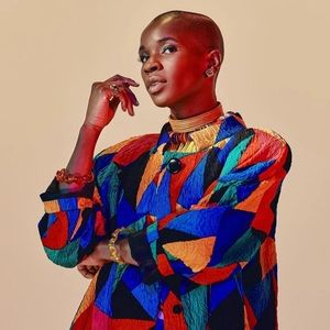 WOMEN’S 80’s STYLE BLOUSE/JACKET‎ BLOCK PRINT MULTI COLORED w/ SHOULDER PADS